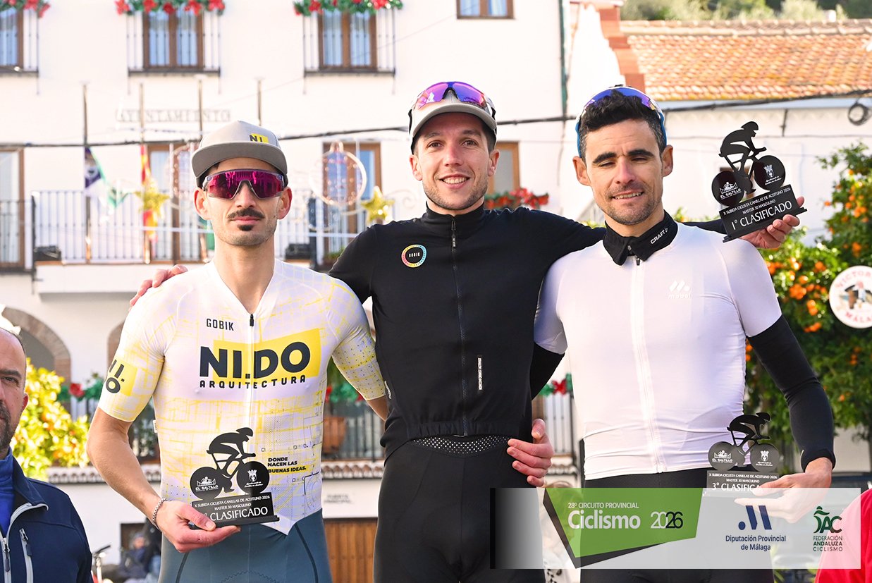 Manu Villarrubia se estrena en 2026 con podio en la X Subida Ciclista Canillas de Aceituno